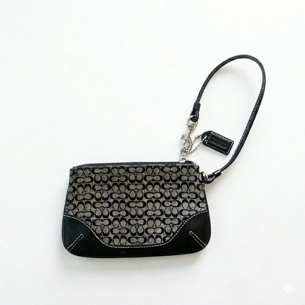 Y2K Coach Signature Jacquard Wristlet Black Gray Monogram‎ Mini Clutch Canvas